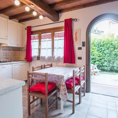 Con Piscina Privata E Giardino 2 Matrimoniali 2 Bagni Apartment *