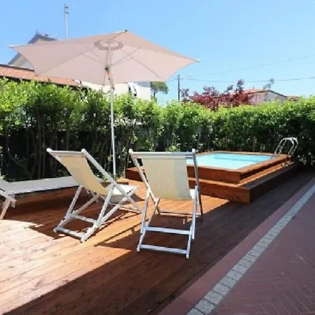 Con Piscina Privata E Giardino 2 Matrimoniali 2 Bagni Apartment Massa (Tuscany)